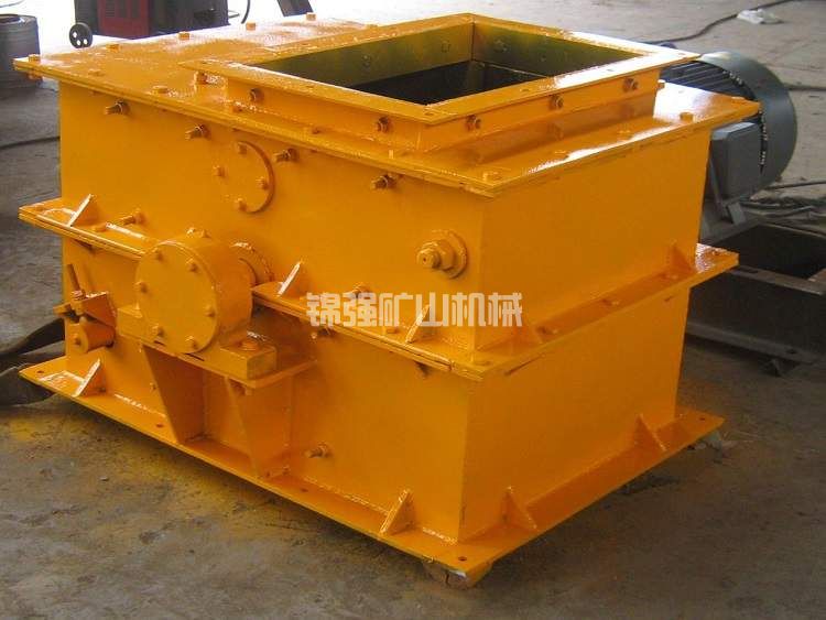 環(huán)錘式破碎機(jī)(圖2)